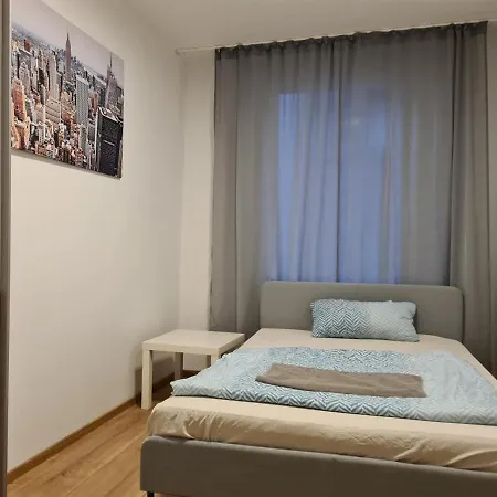 Work & Travel Monteurwohnung * 바덴바덴